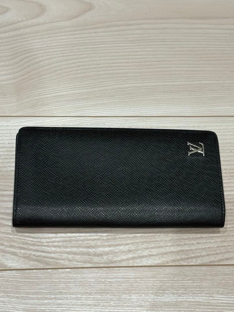 ゆ*ん様 【極美品 近年モデル】ルイヴィトン ブラザ 長財布 タイガ レザー R