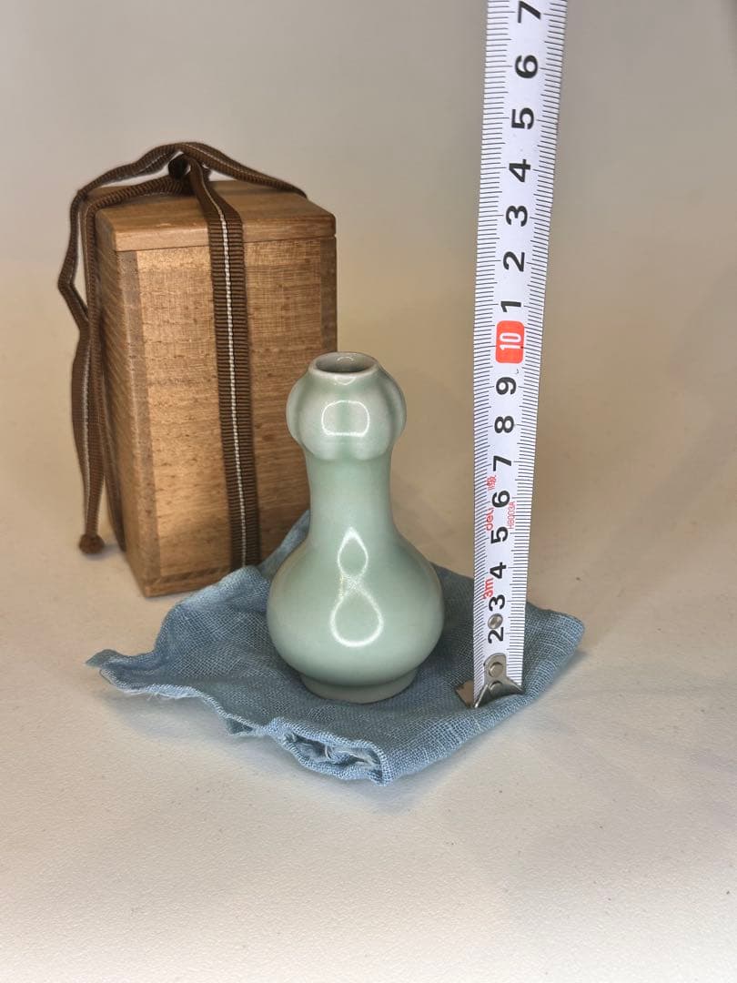 中国古美術 清時代 青磁 小花瓶 赏瓶 共箱付