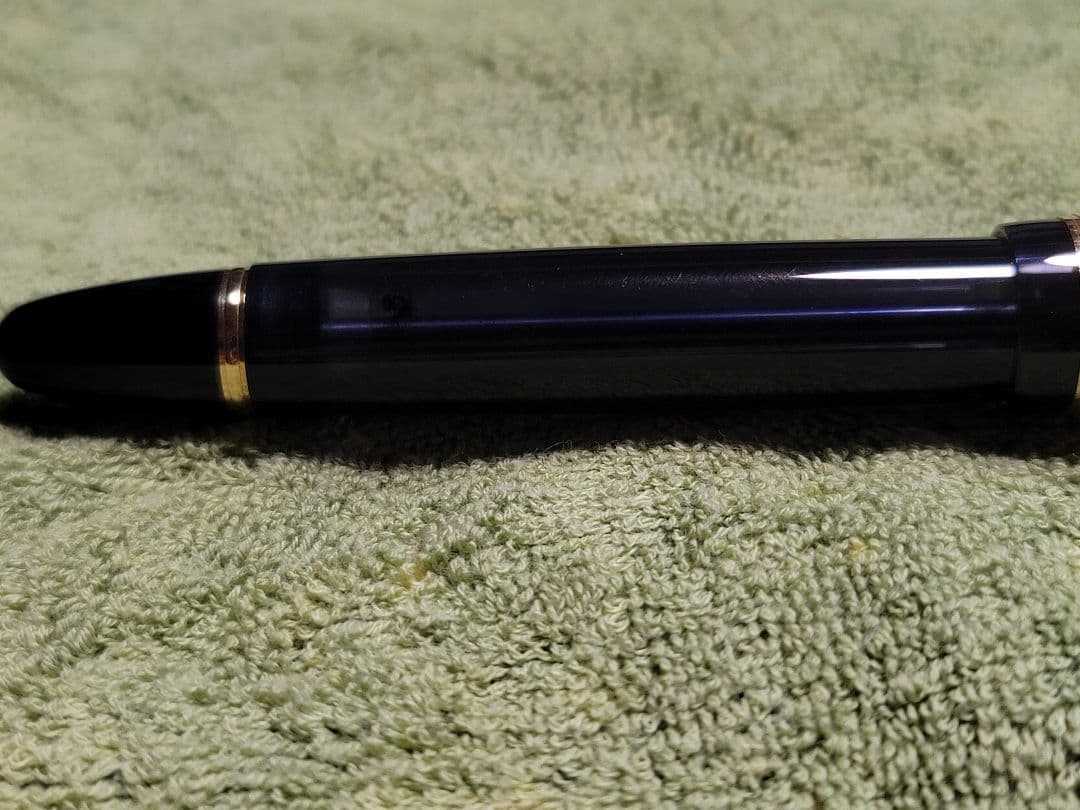 PILOT 万年筆カスタム823(紺、ペン先14K)