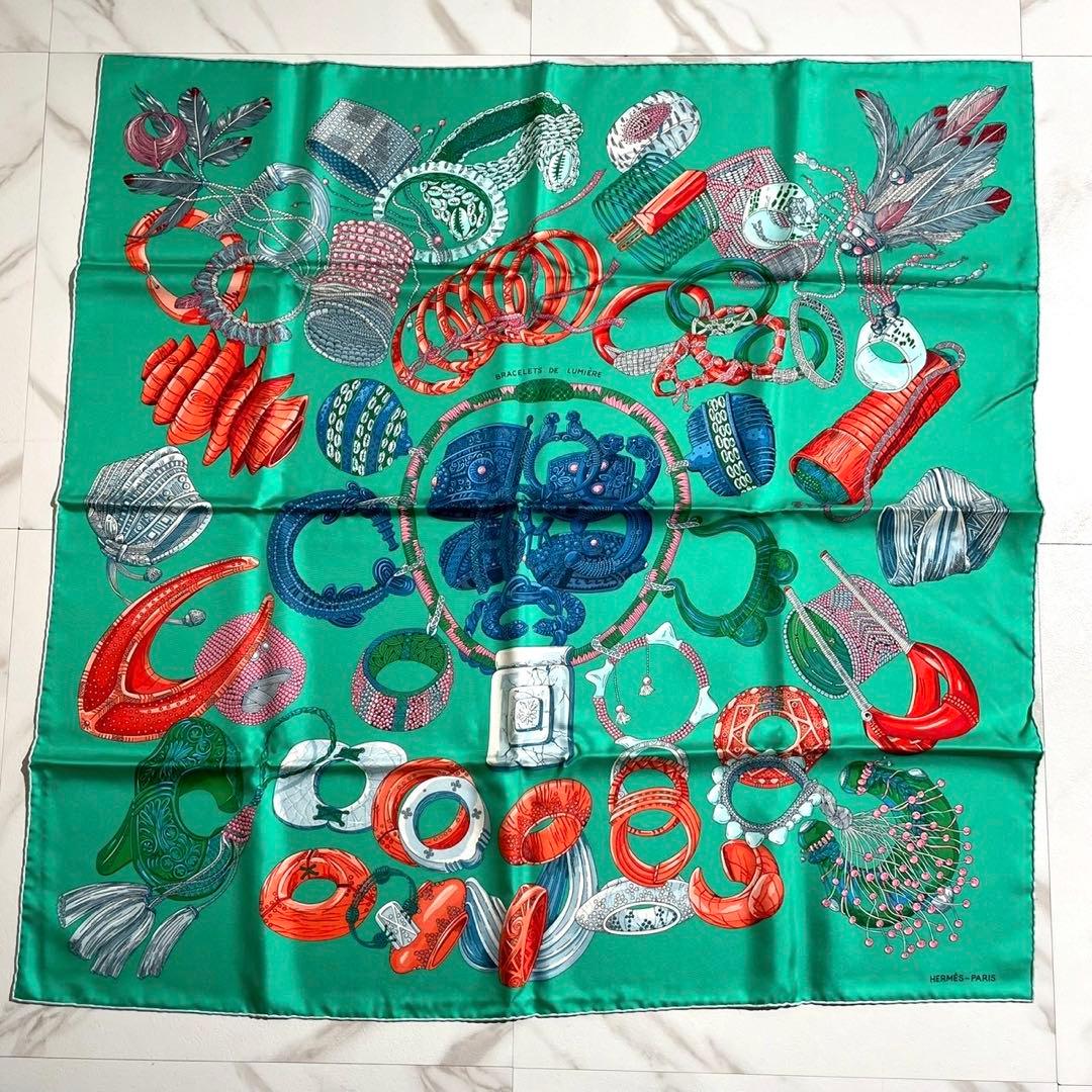 未使用品✨ HERMES カレ90 bracelet 光のブレスレット 緑