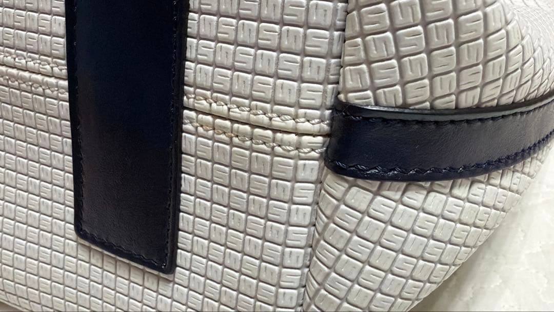 極美品SERAPIAN セラピアン　トートバッグ　ホワイトSTEPAN製