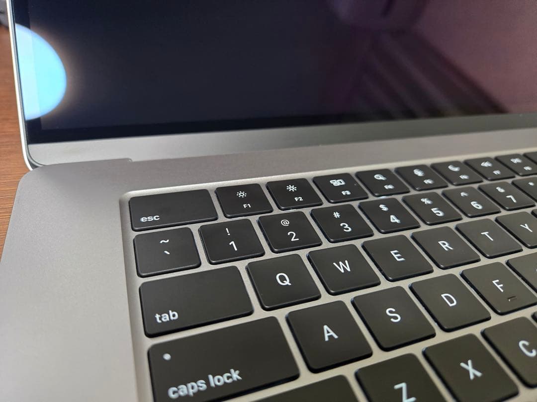 MacBook Air 15インチ M2 / 24GB / 1TB / US配列