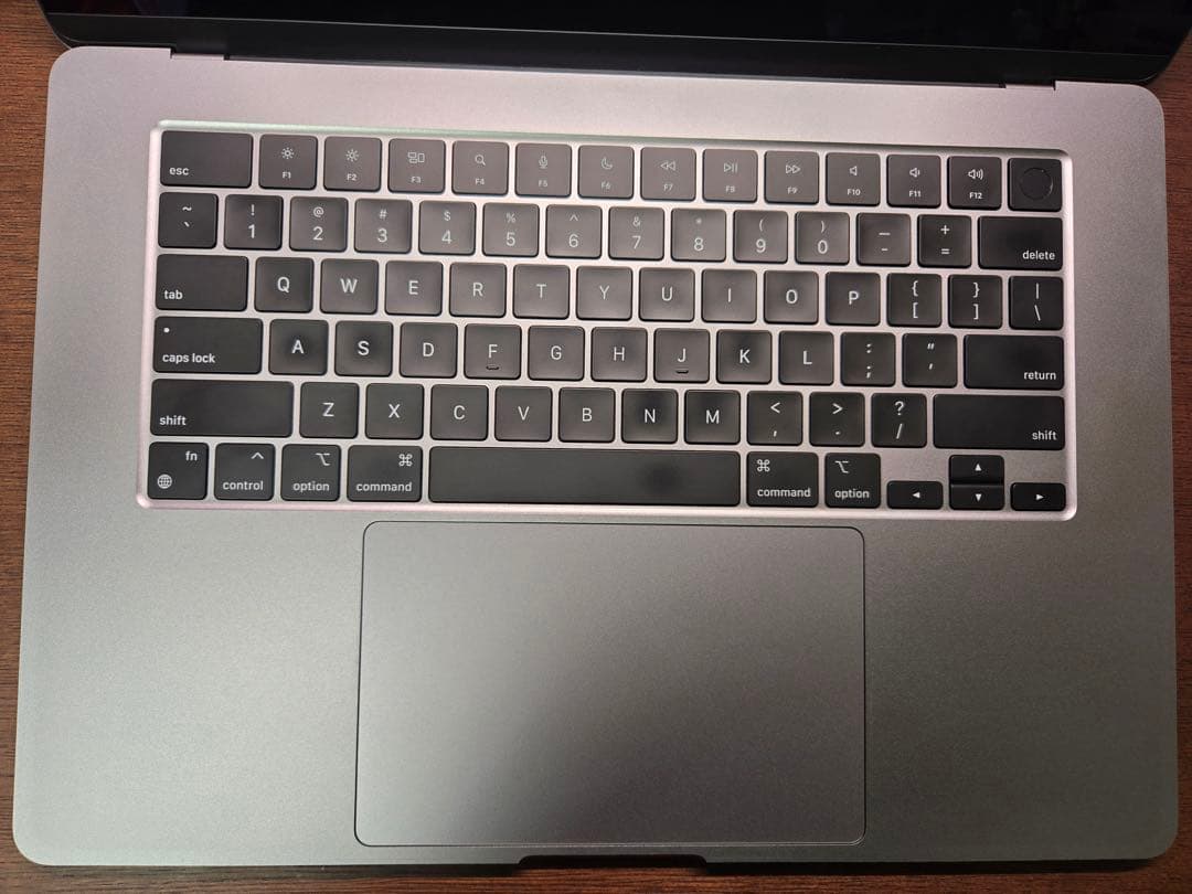 MacBook Air 15インチ M2 / 24GB / 1TB / US配列