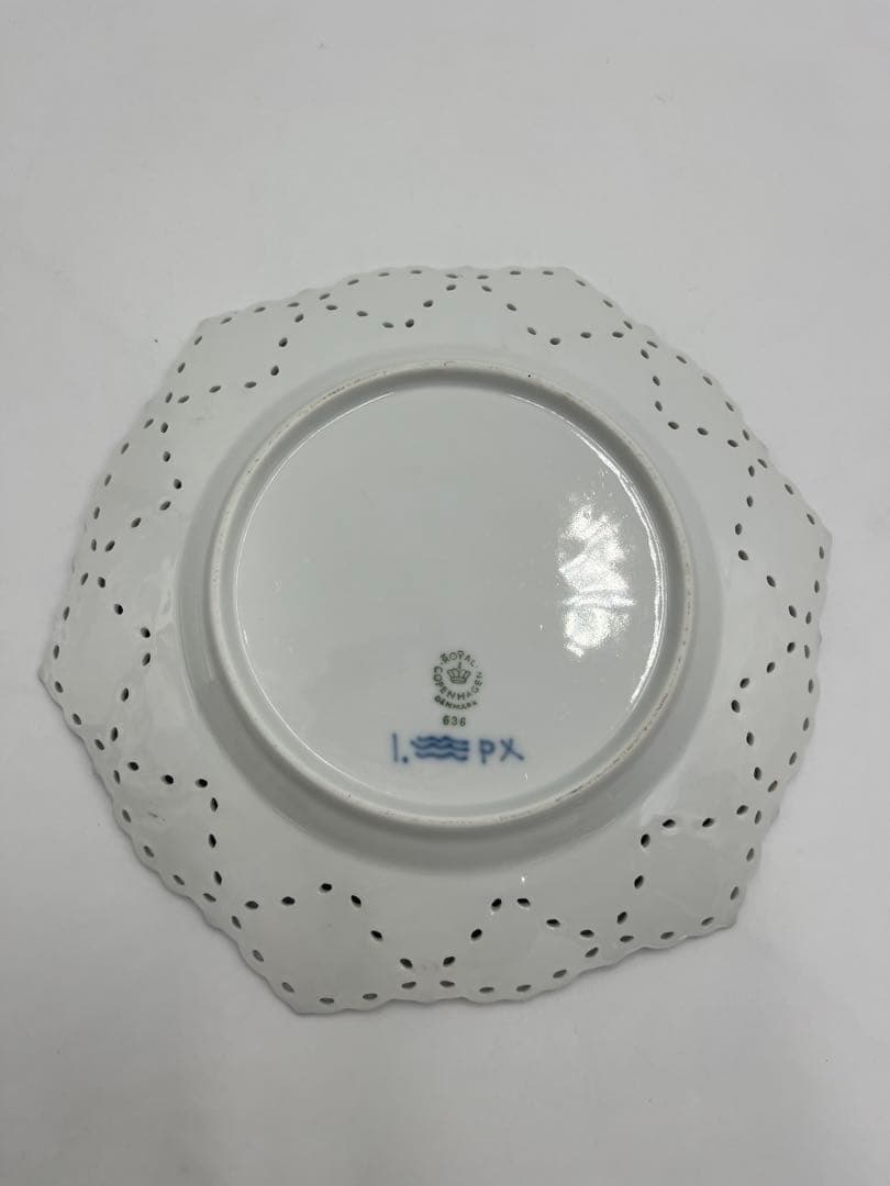 ロイヤルコペンハーゲン ダブルレース ヘキサゴナプレート 636