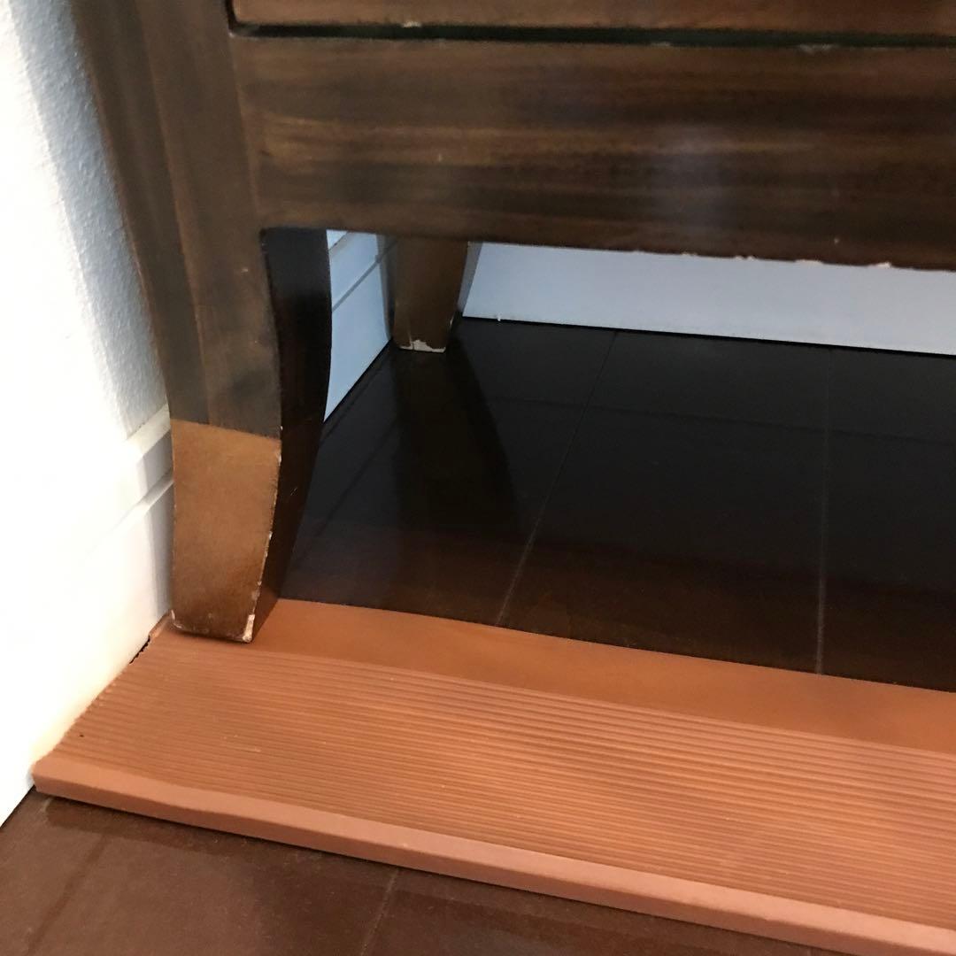 輸入家具　キャビネット　アメリカ　横浜市内希望