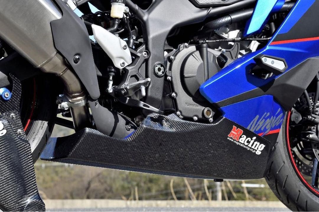 zx4r Magical Racing アンダーカウル 綾織カーボン