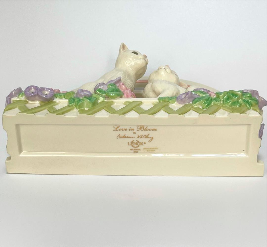 大きなサイズ レノックス 猫 フィギュリン love in bloom