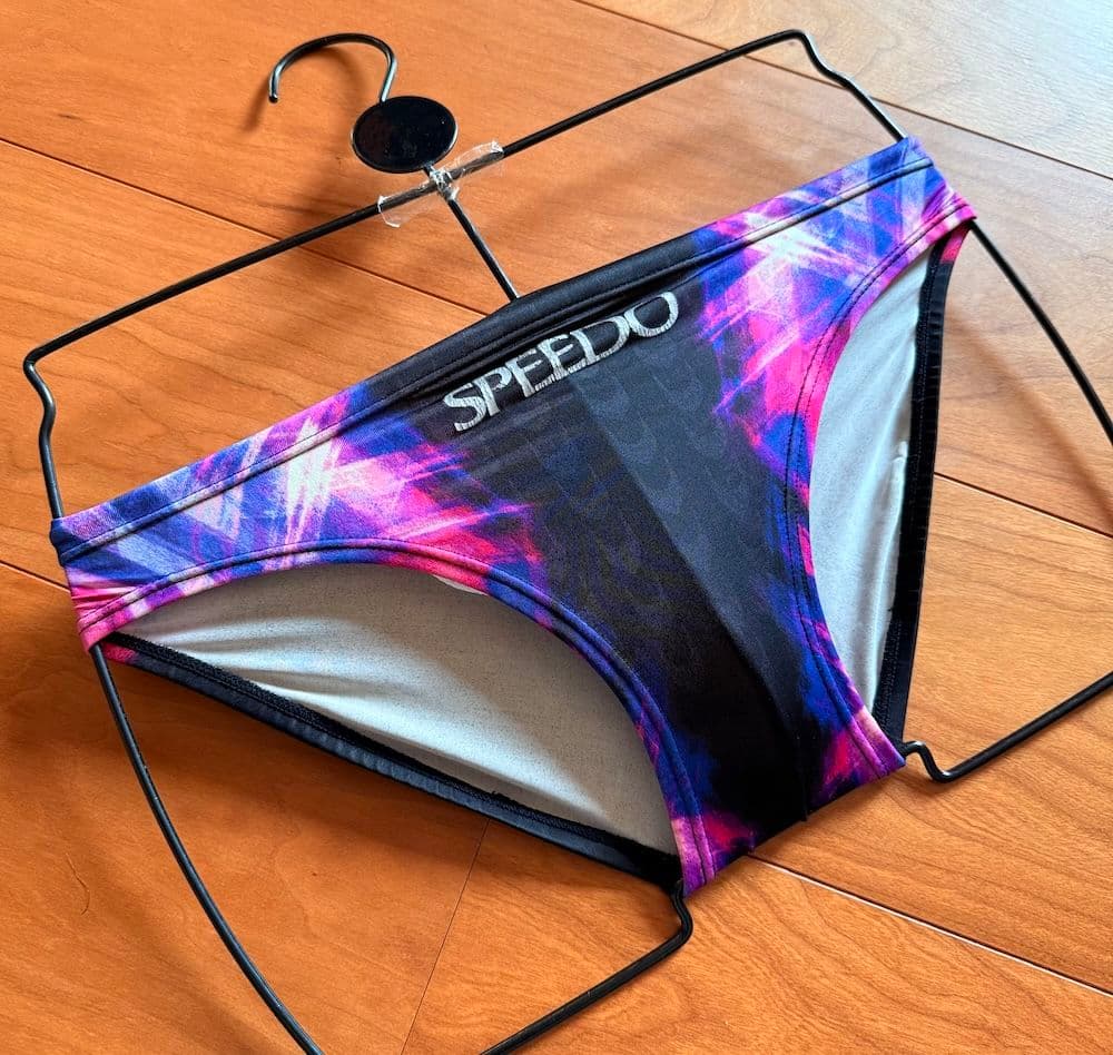 【美品】SPEEDO アクアブレード ブラック M　光沢 ウロコ 競パン