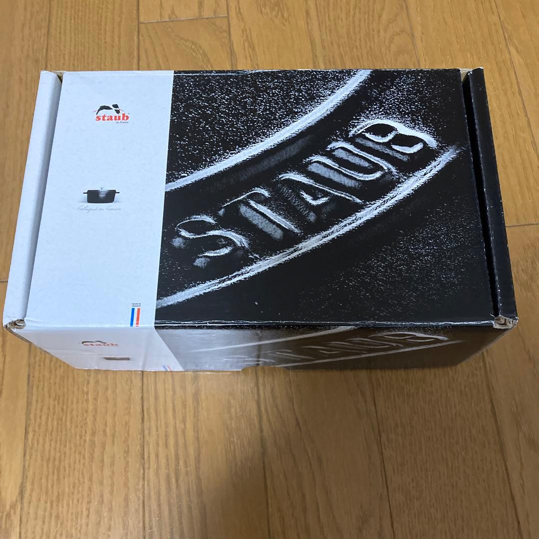 STAUB ピコ・ココット　ラウンド　14cm