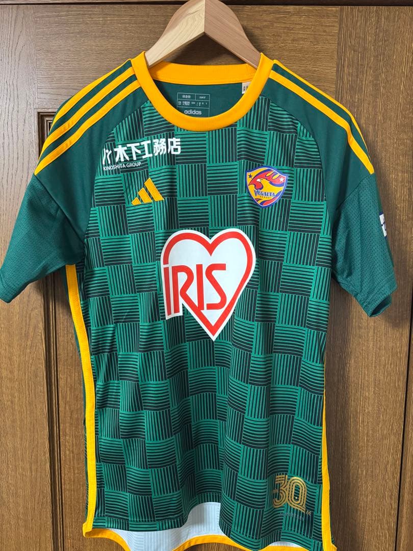 【新品未使用】ベガルタ仙台　30周年記念ユニフォーム　Lサイズ　郷家