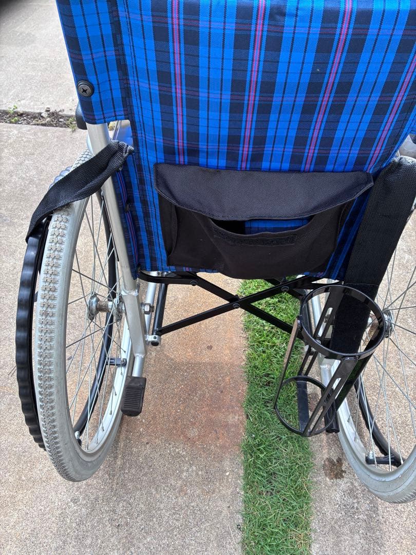 カワムラサイクル　自走式車椅子　介護用品