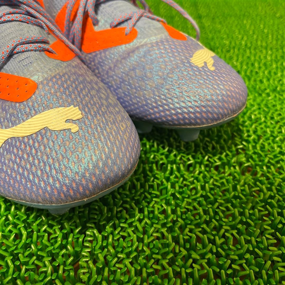 プーマ サッカースパイクフューチャーアルティメットHG/AG(ブルー×オレンジ)