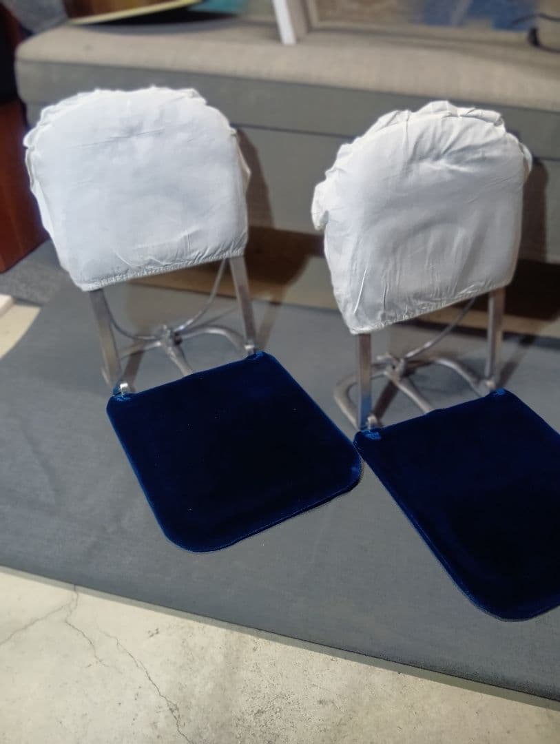 昭和レトロな 青のベルメット調 別珍X金属折畳み 不二座椅子2個セット