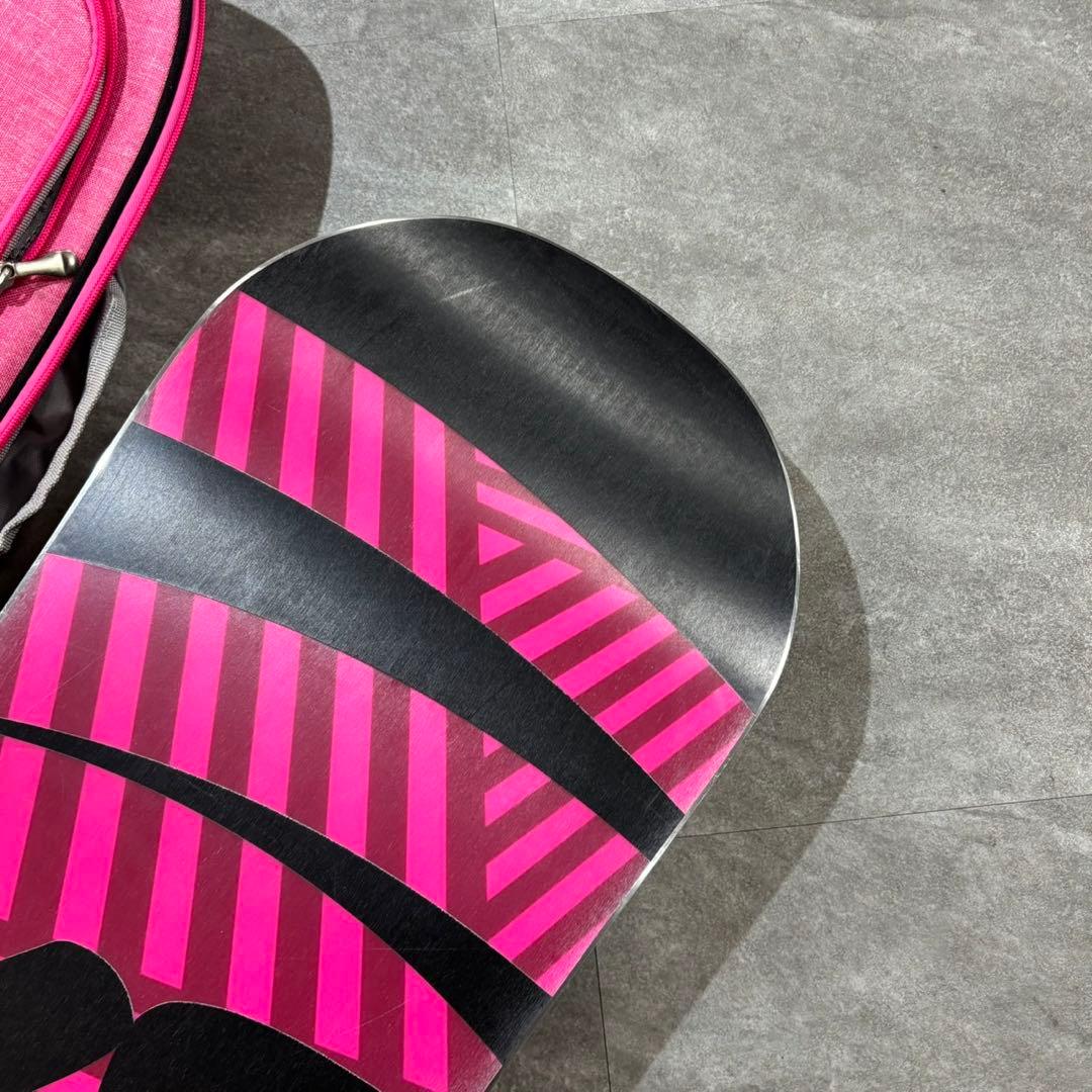 □ レディース K2 SPITFIRE 142cmスノーボード レディース 4点