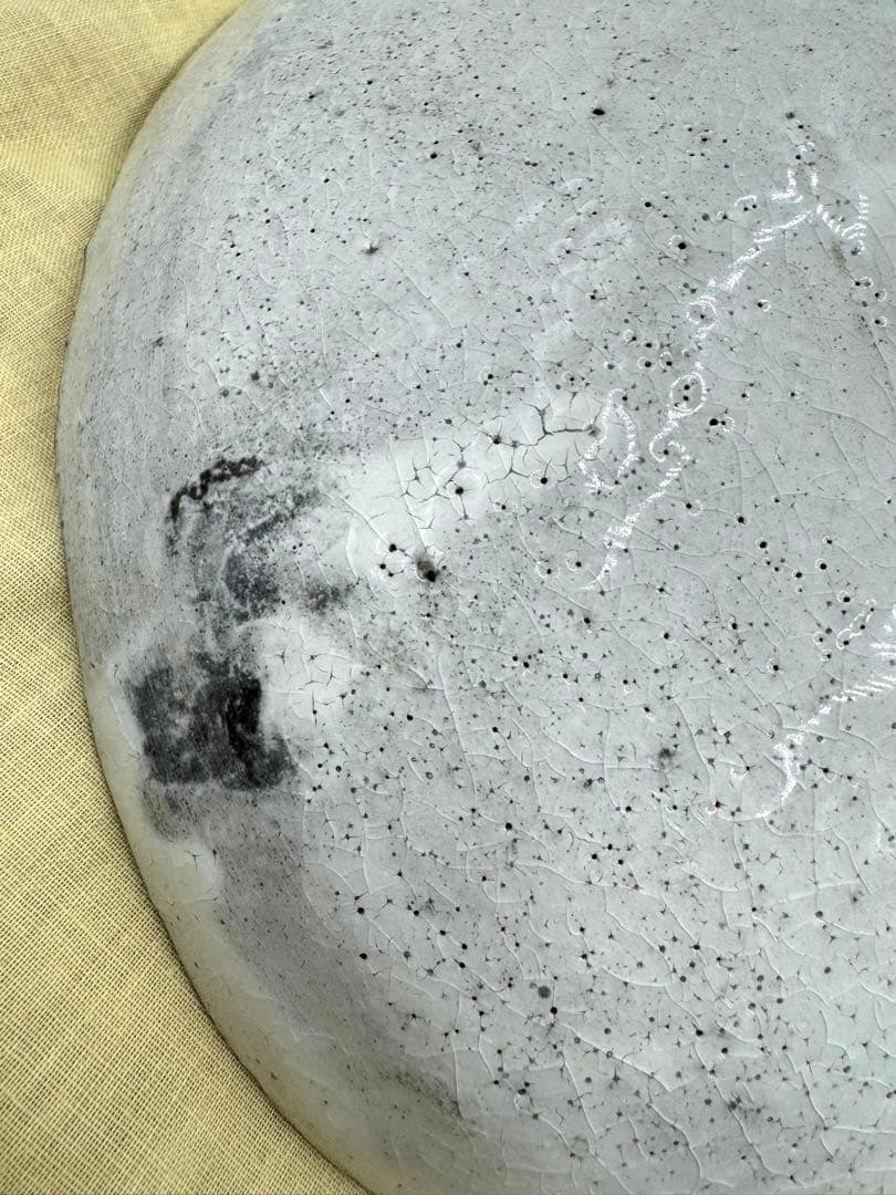 078冨本泰二　たまご型大鉢　貫入　未使用品　共箱　共布