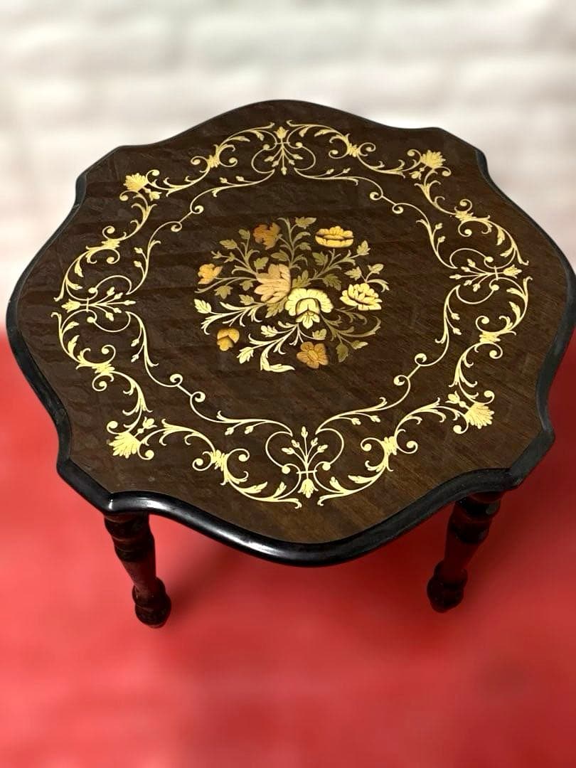 イタリア サイドテーブル⑤ 猫脚 象嵌 彫刻 アンティーク調 花台 コンソール