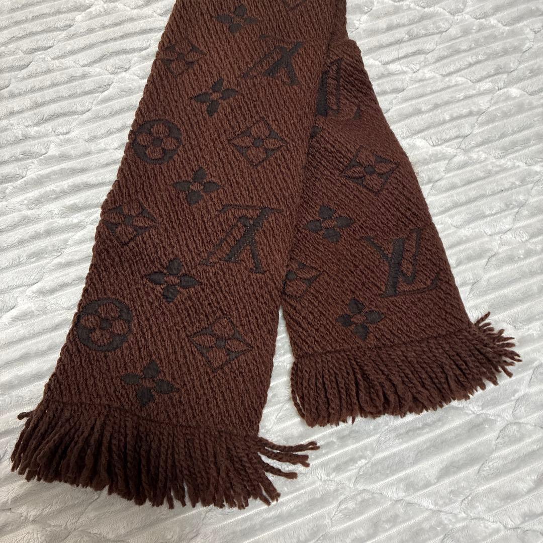 ルイヴィトン エシャルプ ロゴマニア マフラー ブラウン