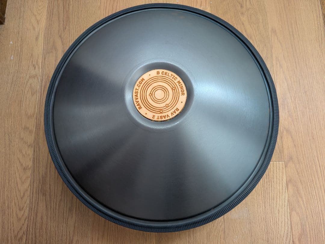 ラブドラム rav vast 2 Bケルティックマイナー　ケース付き ハンドパン