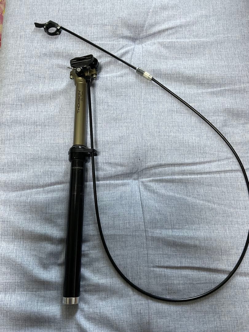 チ*ー様 THOMSON 27.2mmx425ドロッパーシートポスト DP-E1