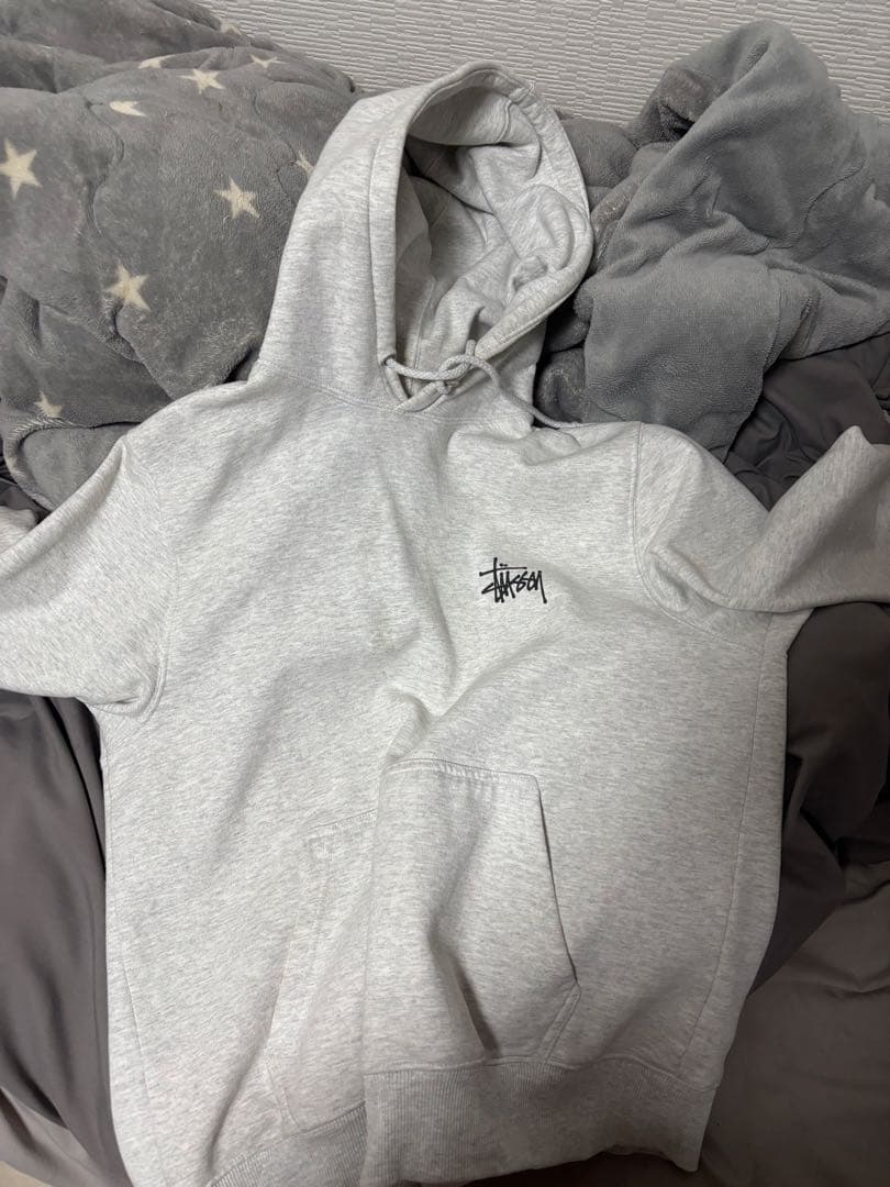 Stüssy グレー パーカー