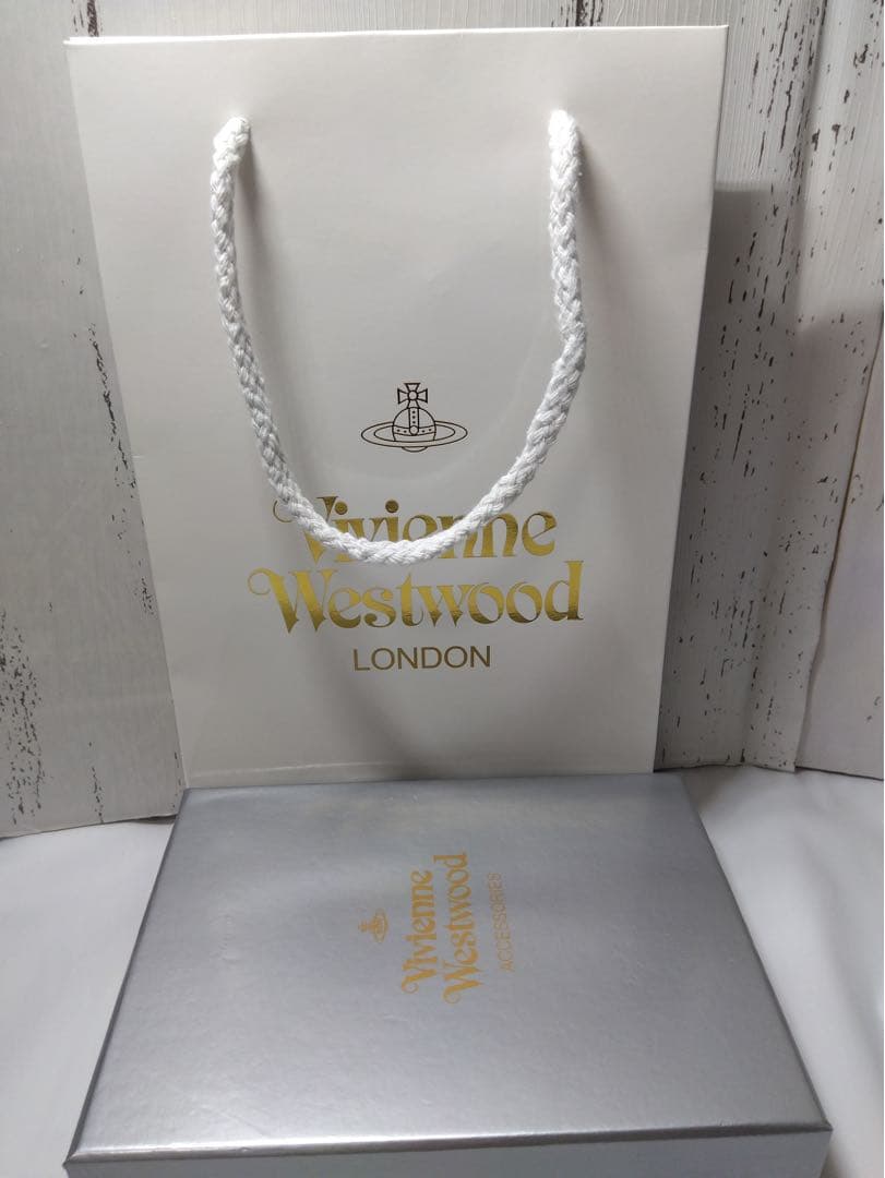 【ショッパー付き】VivienneWestwood　長財布　ブラック