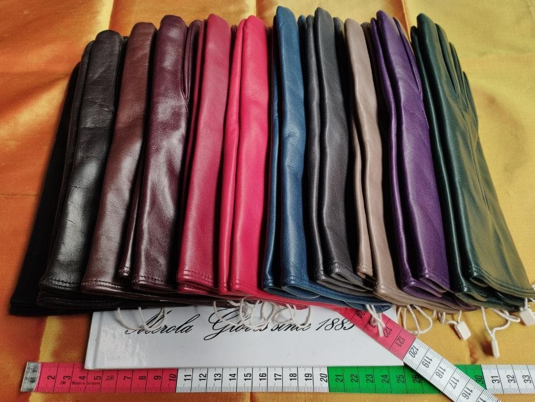 メローラ ナッパ ミンク色茶色 カシミア黒 革手袋 グローブ MEROLA