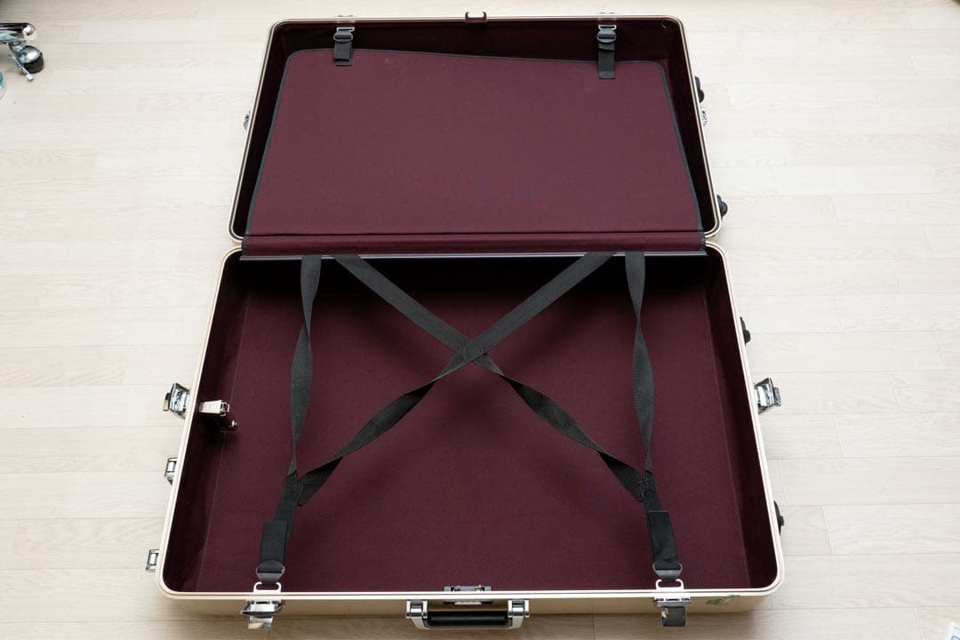 ゼロハリバートン　アルミキャリーケース　シャンパンゴールド