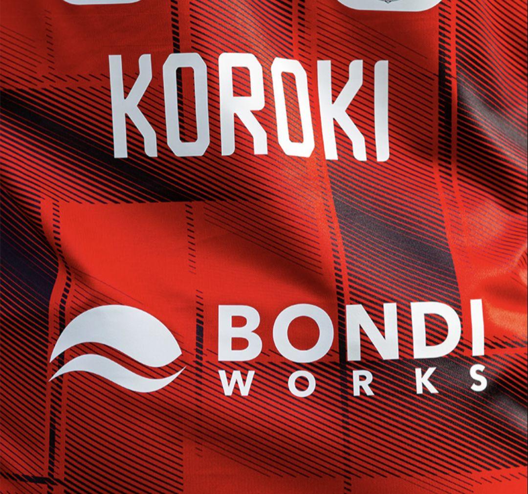 限定　浦和レッズ　興梠慎三引退試合ユニフォーム　新品未開封　XLサイズ