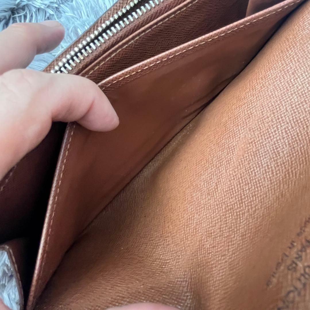 ルイヴィトン　ポルトフォイユサラ　モノグラムキャンバス　長財布