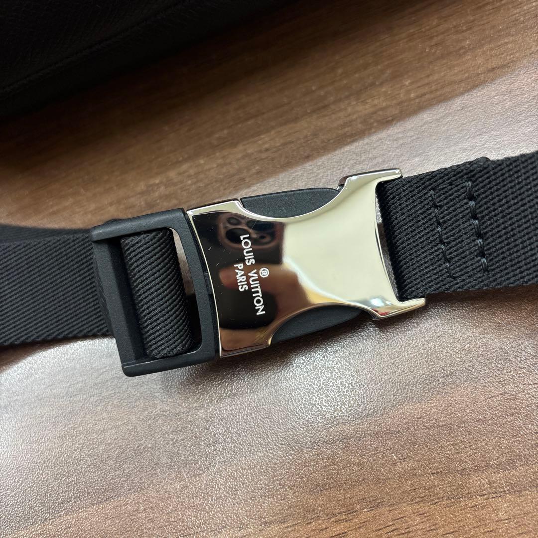 ルイヴィトン LOUIS VUITTON タイガ ボディバッグ ノワール