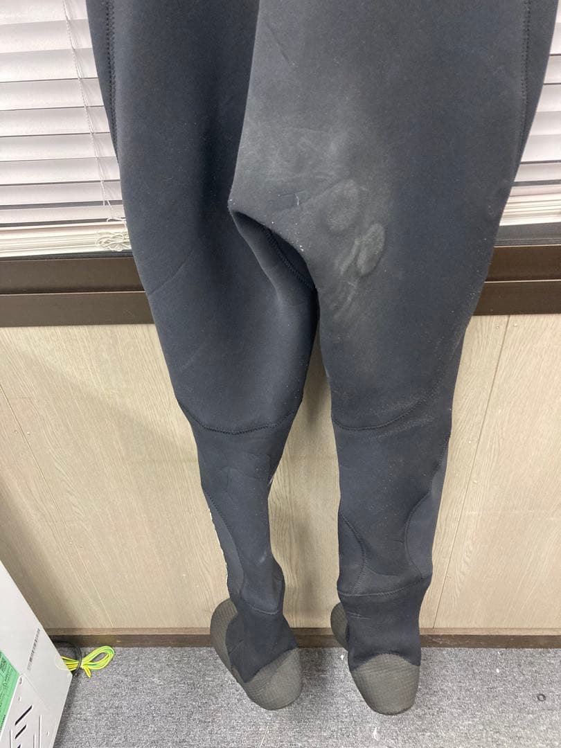 O'Neill オニール　ウェットスーツ　セミドライ　サーフィン