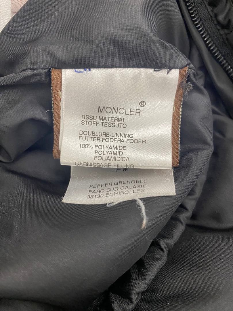 モンクレール　ダウンジャケット