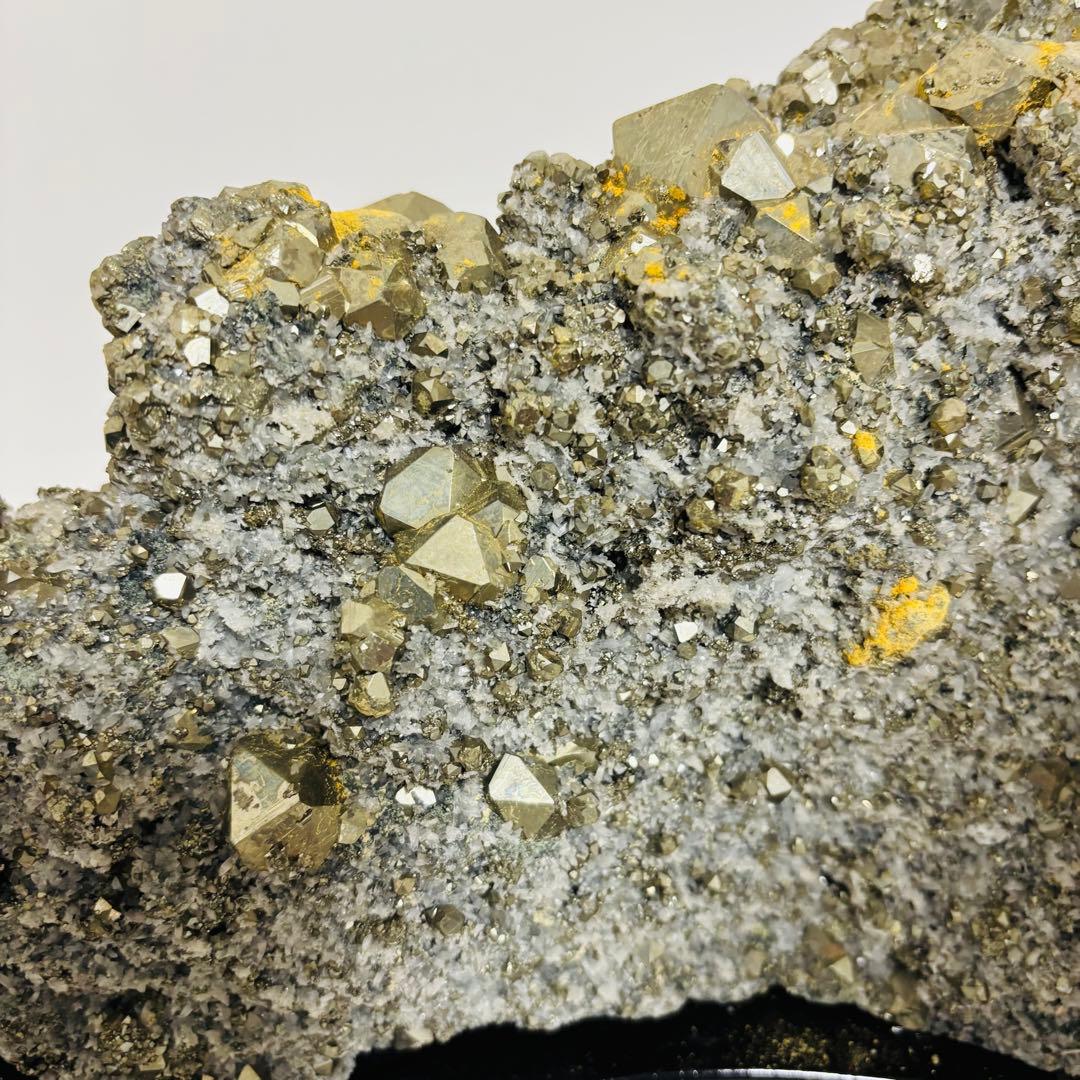 天然パイライト クラスター パワーストーン 鉱物 原石 鉱石 水晶 黄鉄鉱