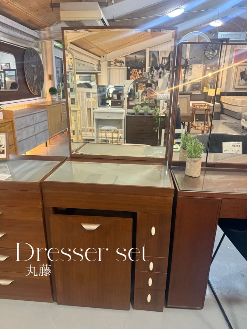 丸藤　ドレッサーセット　専用のチェア付き