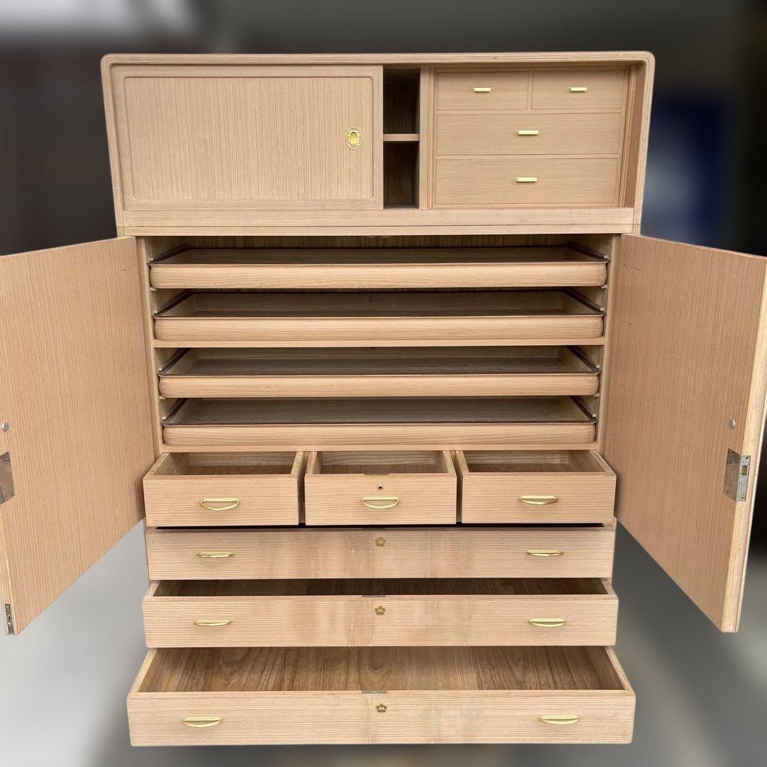 桐の松山　松山家具　桐箪笥　着物箪笥　和風　レトロ　アンティーク