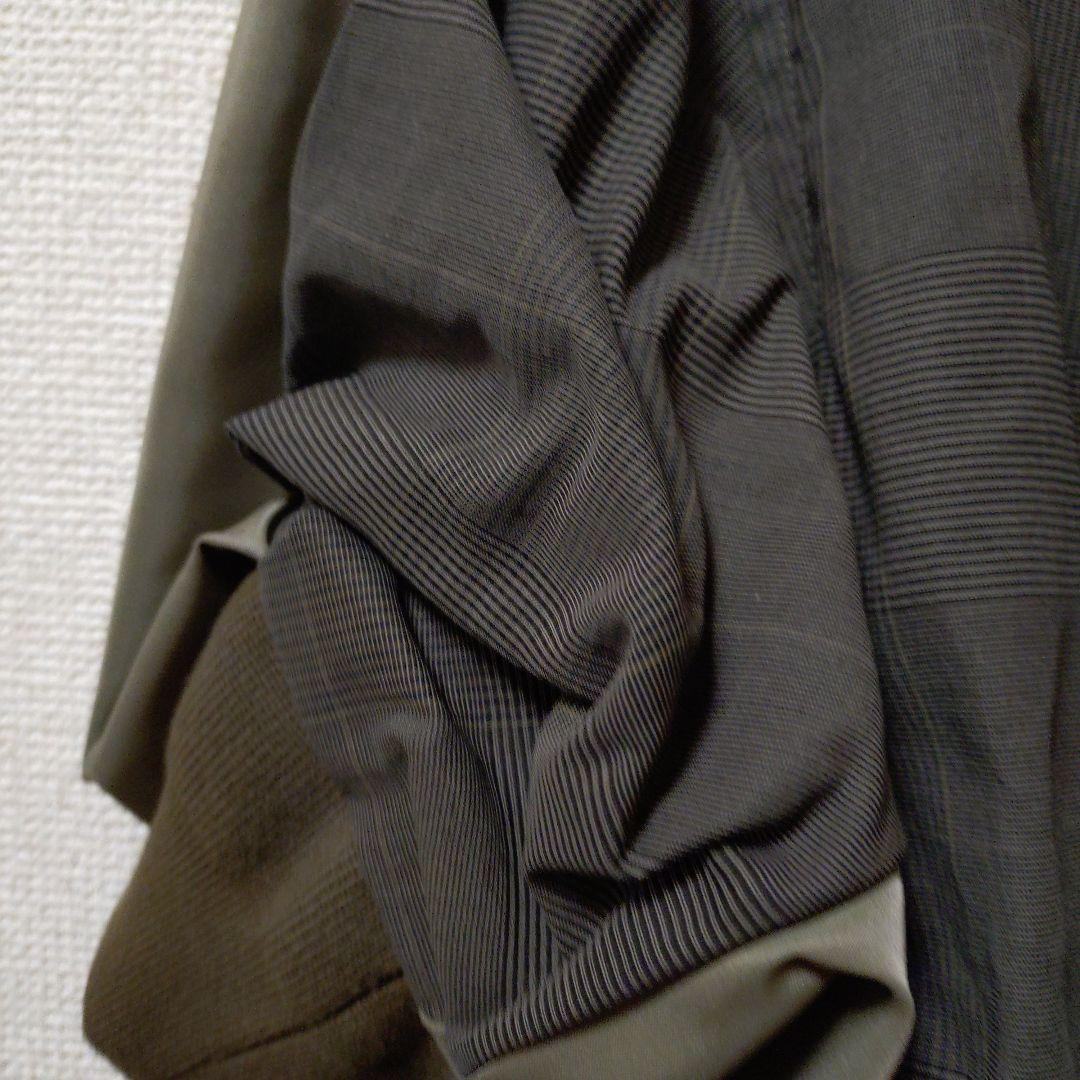 2025sacaiアシンメトリックデザイン 半袖シャツ ダークグレータグ付き