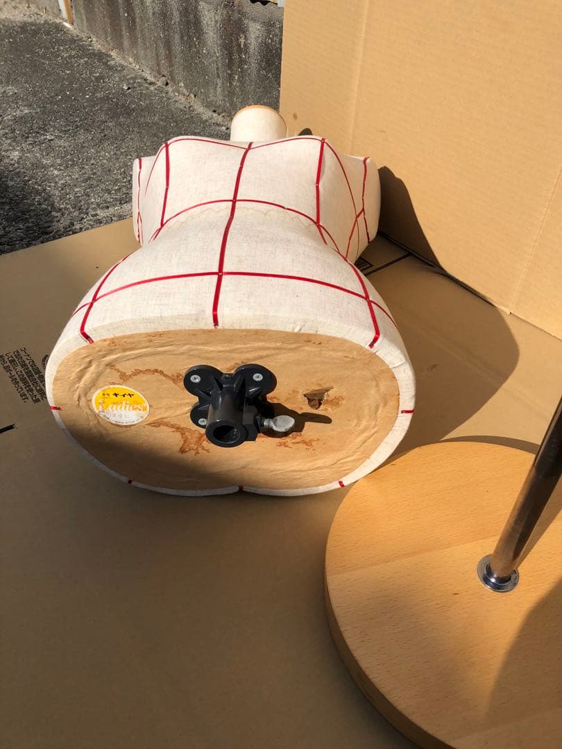 夢八トルソー　東京キイヤ　トルソーボディマネキン　ライン入り洋装ソーイング卓上型