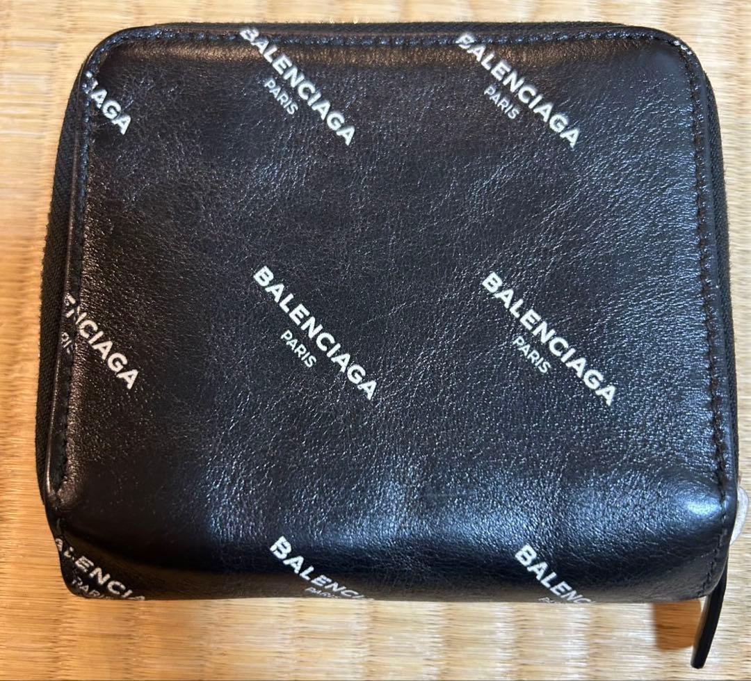 レ*イ様 balenciaga バレンシアガ 二つ折り財布