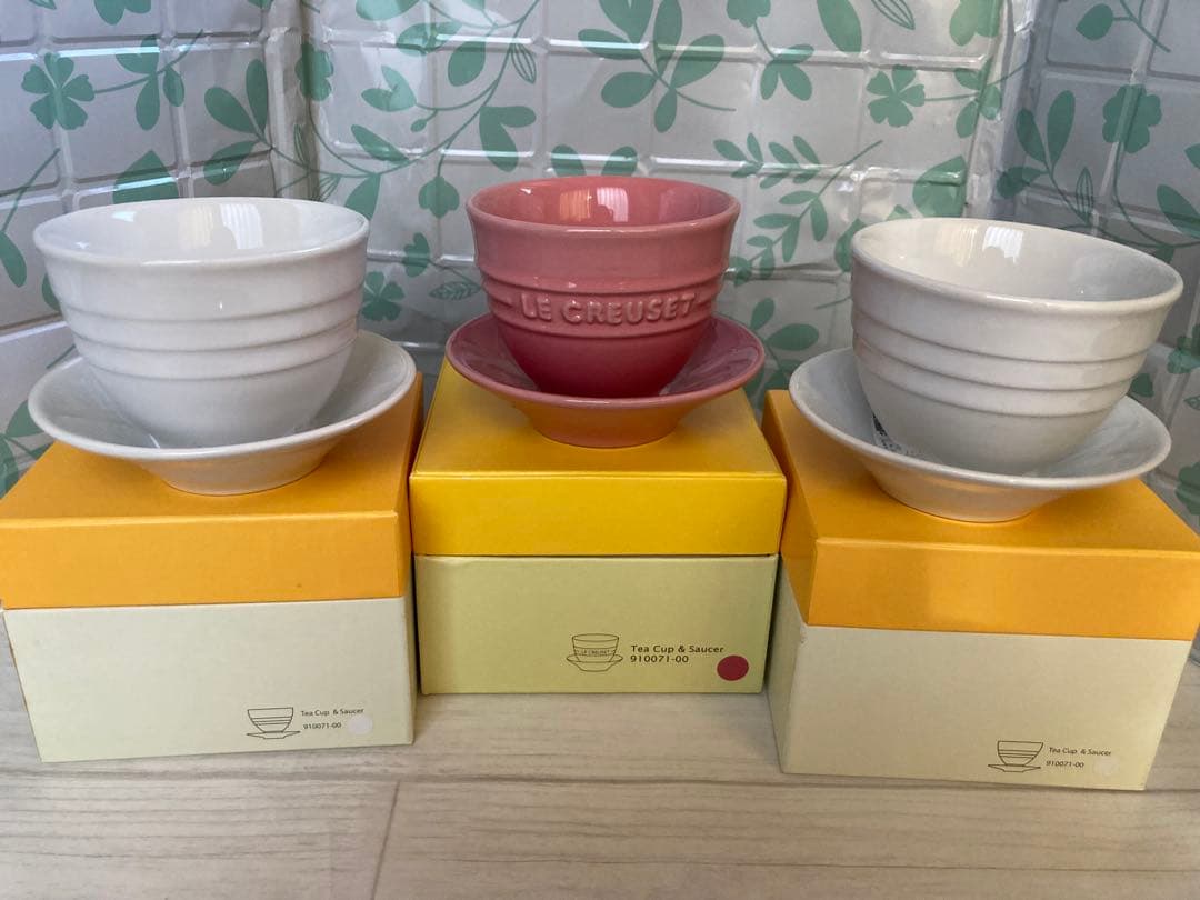 新品未使用　LE CREUSET ルクルーゼ　カップ＆ソーサ　ジャポネスクピンク