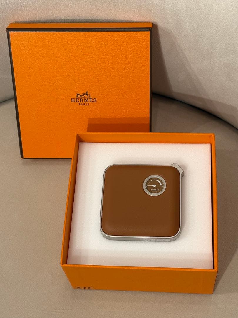 エルメス モバイルバッテリー 新品未使用