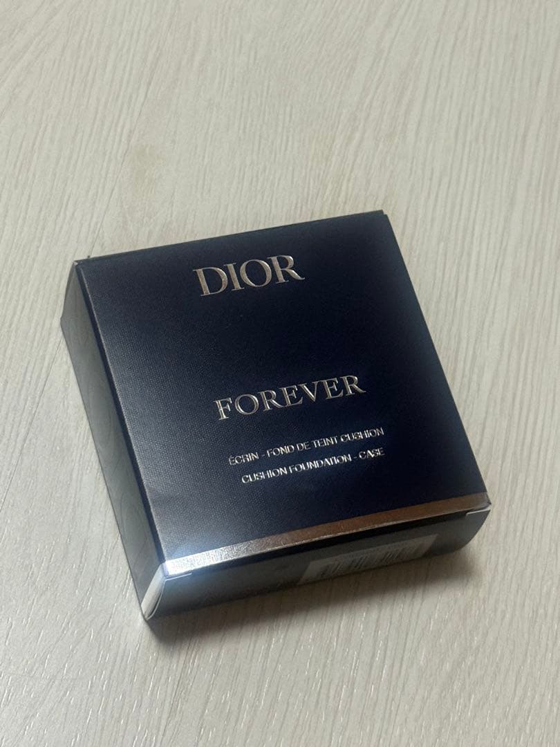 ディオールスキンフォーエヴァーイドラ　グロウクッション　1N