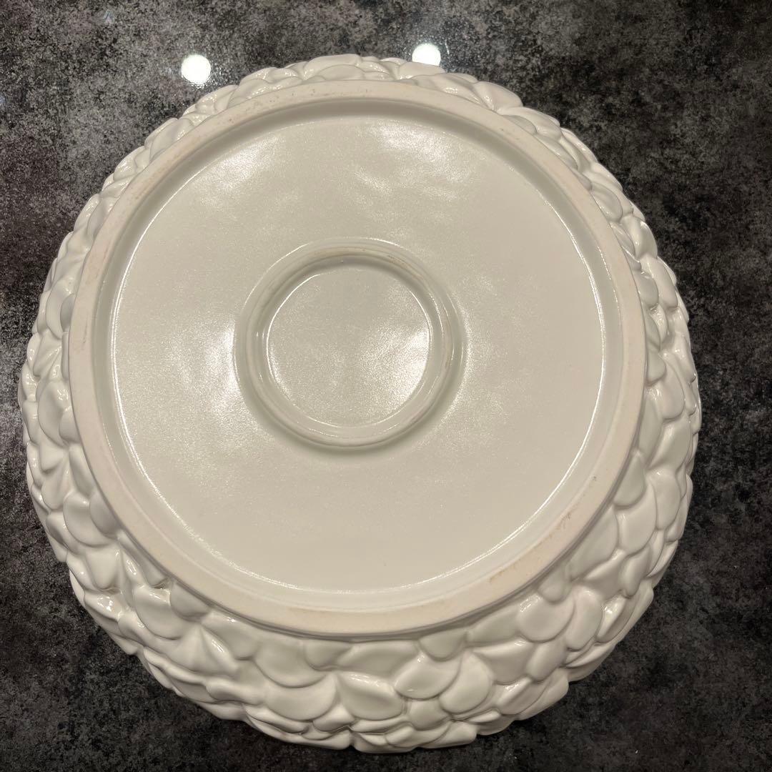 ジェンガラ 大皿 白陶器ボウル フランジパニ柄 フルーツ皿 フルーツボウル