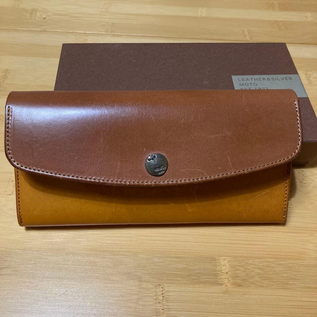 レザー　長財布　MOTO