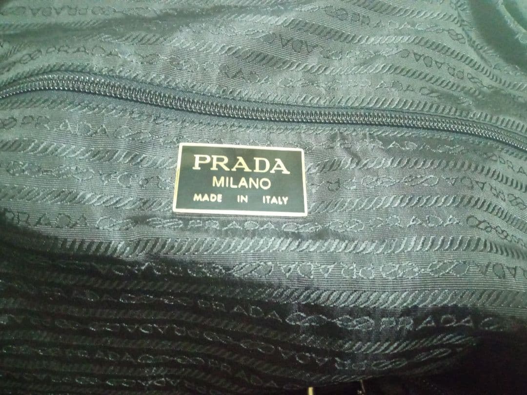 PRADA ブラック ボストンバッグ