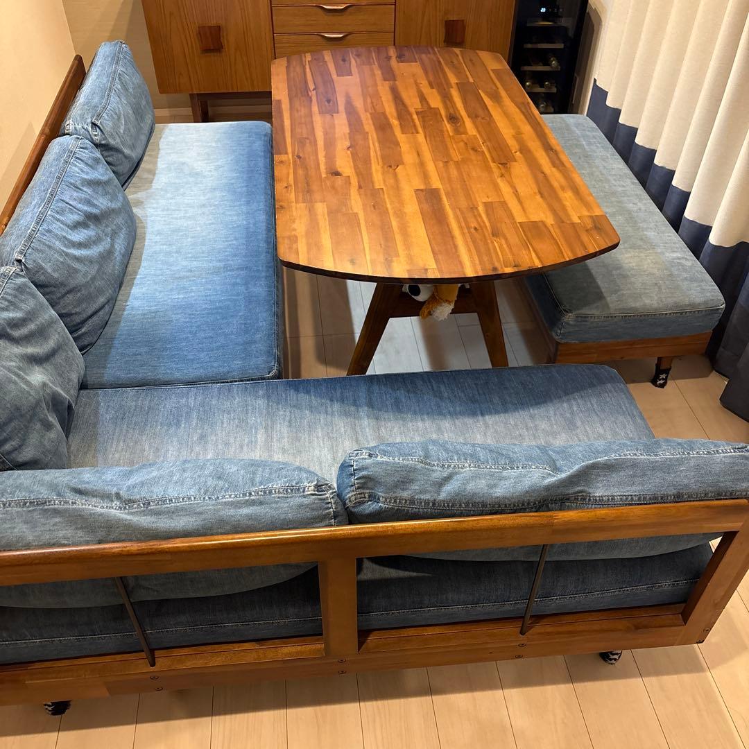 無料で届けます！　unico ダイニングソファセット