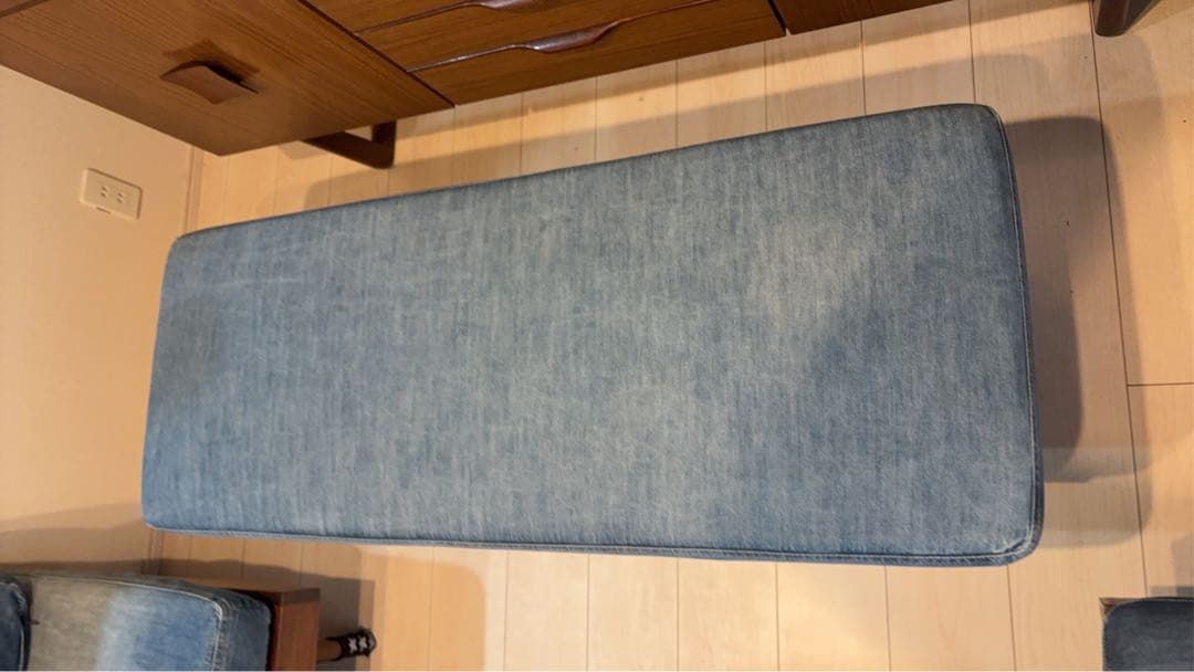 無料で届けます！　unico ダイニングソファセット