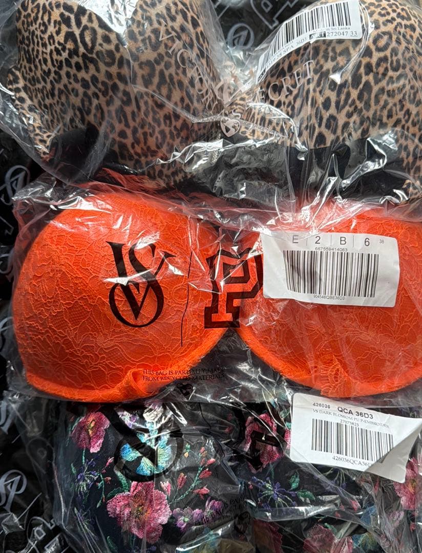 専用〜Victoria's Secret プッシュアップブラ 6点