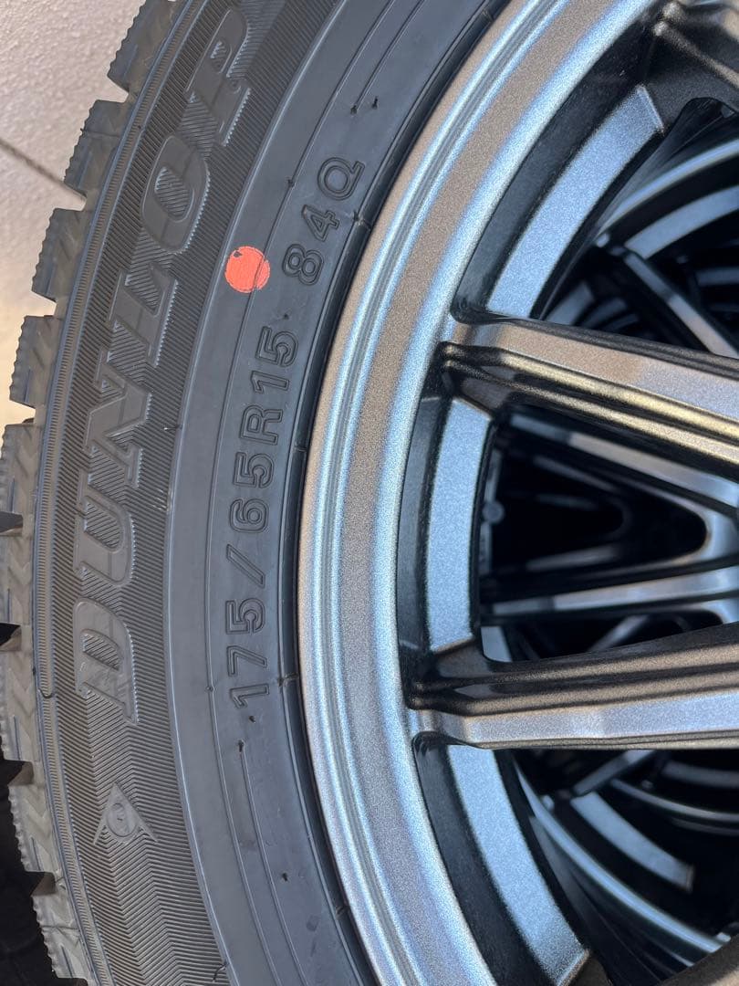 175/65R15 ダンロップスタッドレスタイヤホイール4本セット