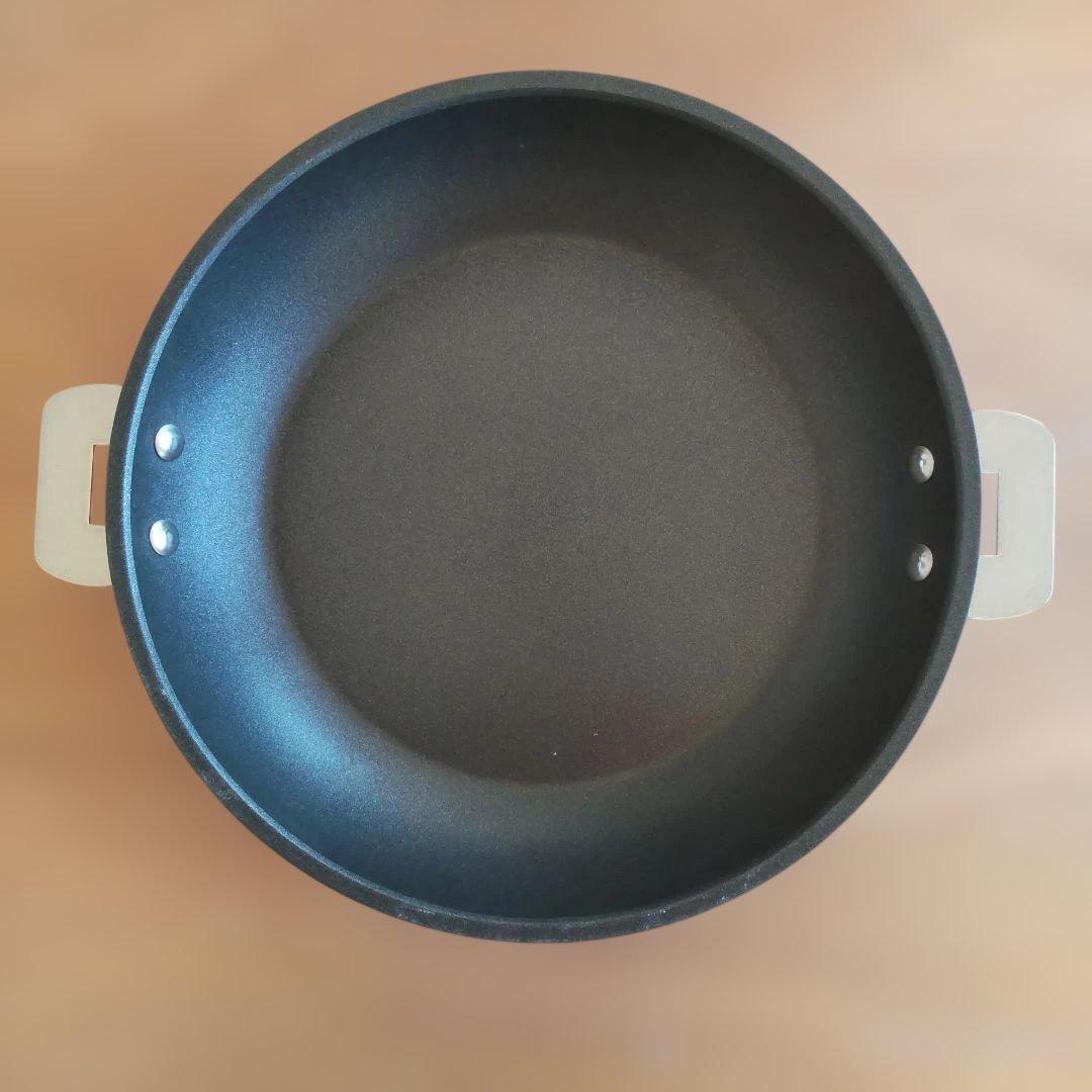 ゾロ目セール　クリステル　ウルトラル24cm＋フラットガラス蓋24cm未使用美品