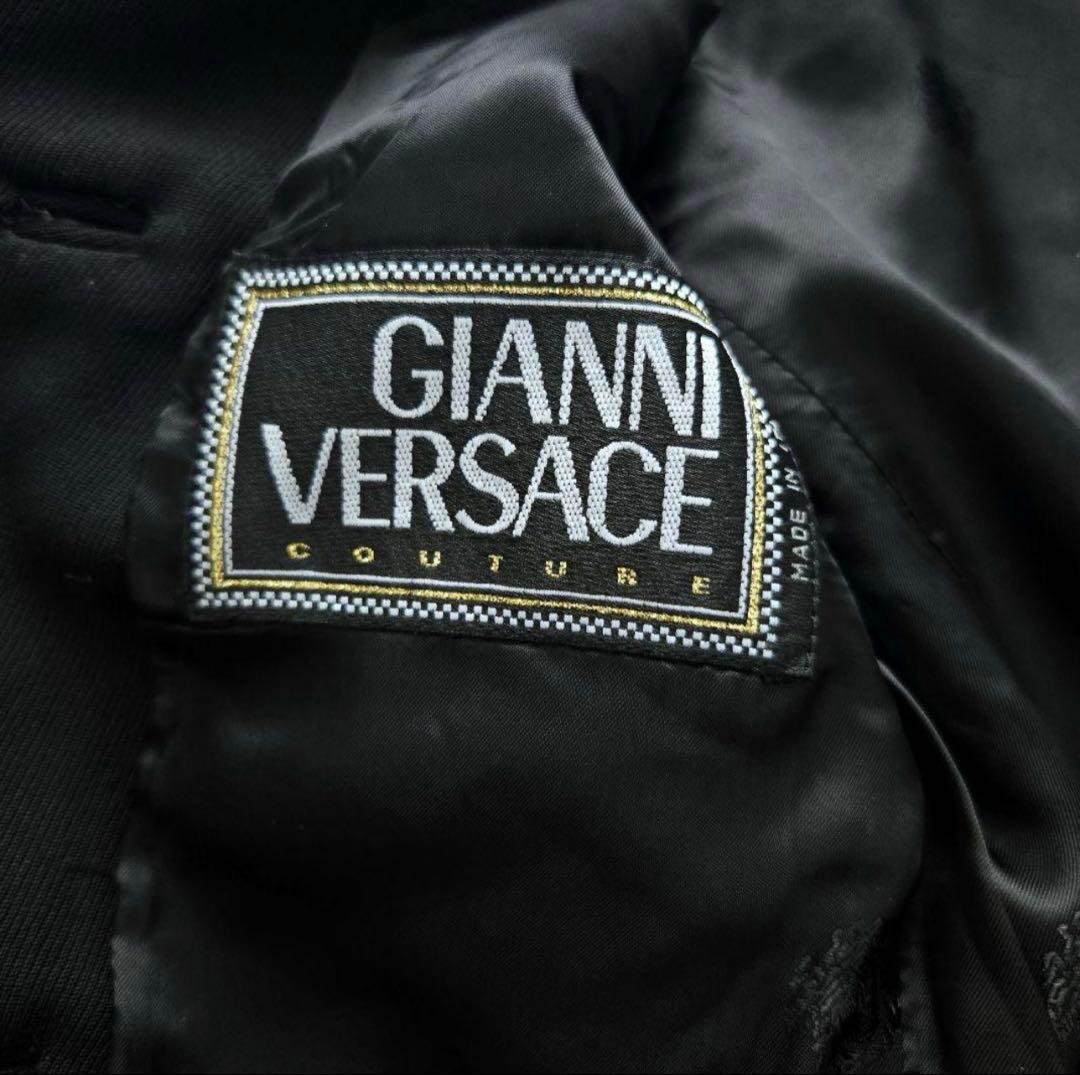 ジャンニ　ヴェルサーチェ　クチュールスーツ　シングルジャケット　スカート